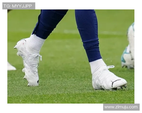 足球试穿鞋的完美选择助你在赛场上尽情展现风采与实力